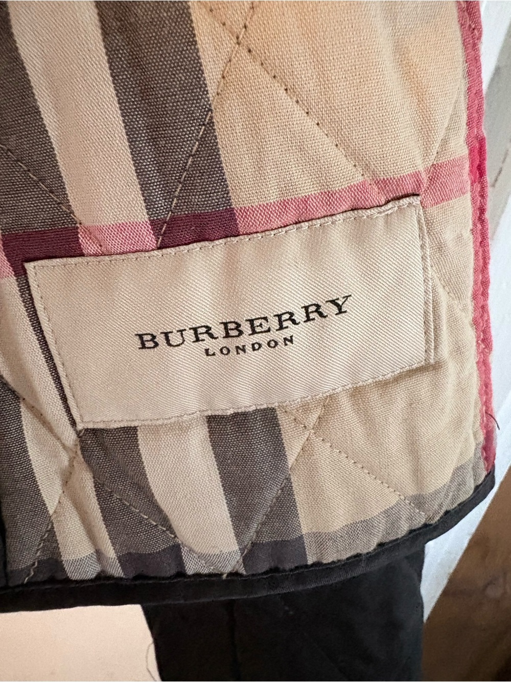 Burberry Jacket - Picture 5 of 6